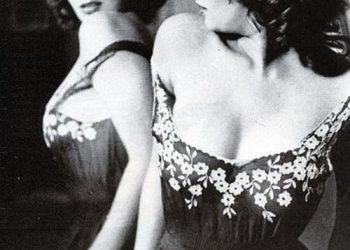 Mirroring – Phòng Chiếu