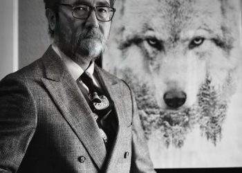 Nhiều Tiền Để Làm Gì?