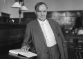 CLARENCE DARROW VÀ CHỦ NGHĨA HÒA BÌNH