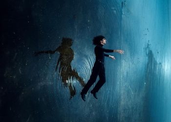 TA TRUNG THÀNH VỚI AI ?