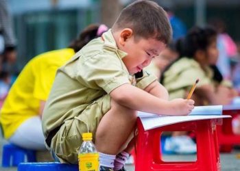 CÁCH MẠNG GIẢI PHÓNG TRẺ EM