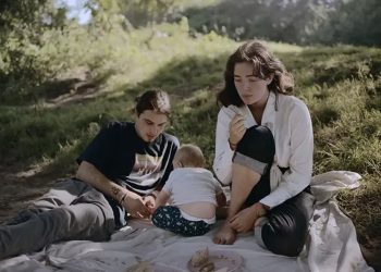 NGƯỜI BẠN ĐỜI TRÁNH NÉ VÀ KHẢ NĂNG KHIẾN BẠN PHÁT ĐIÊN