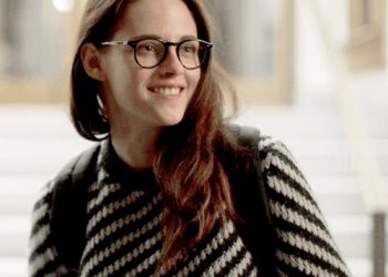 VỀ CẢM GIÁC BỊ MẮC KẸT